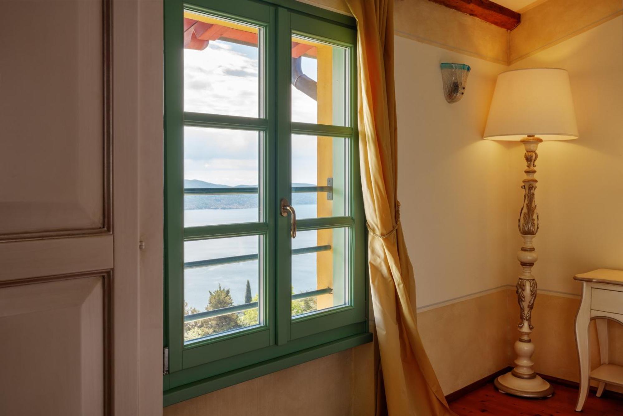 Boutique Hotel Villa Sostaga 加尔尼亚诺 外观 照片